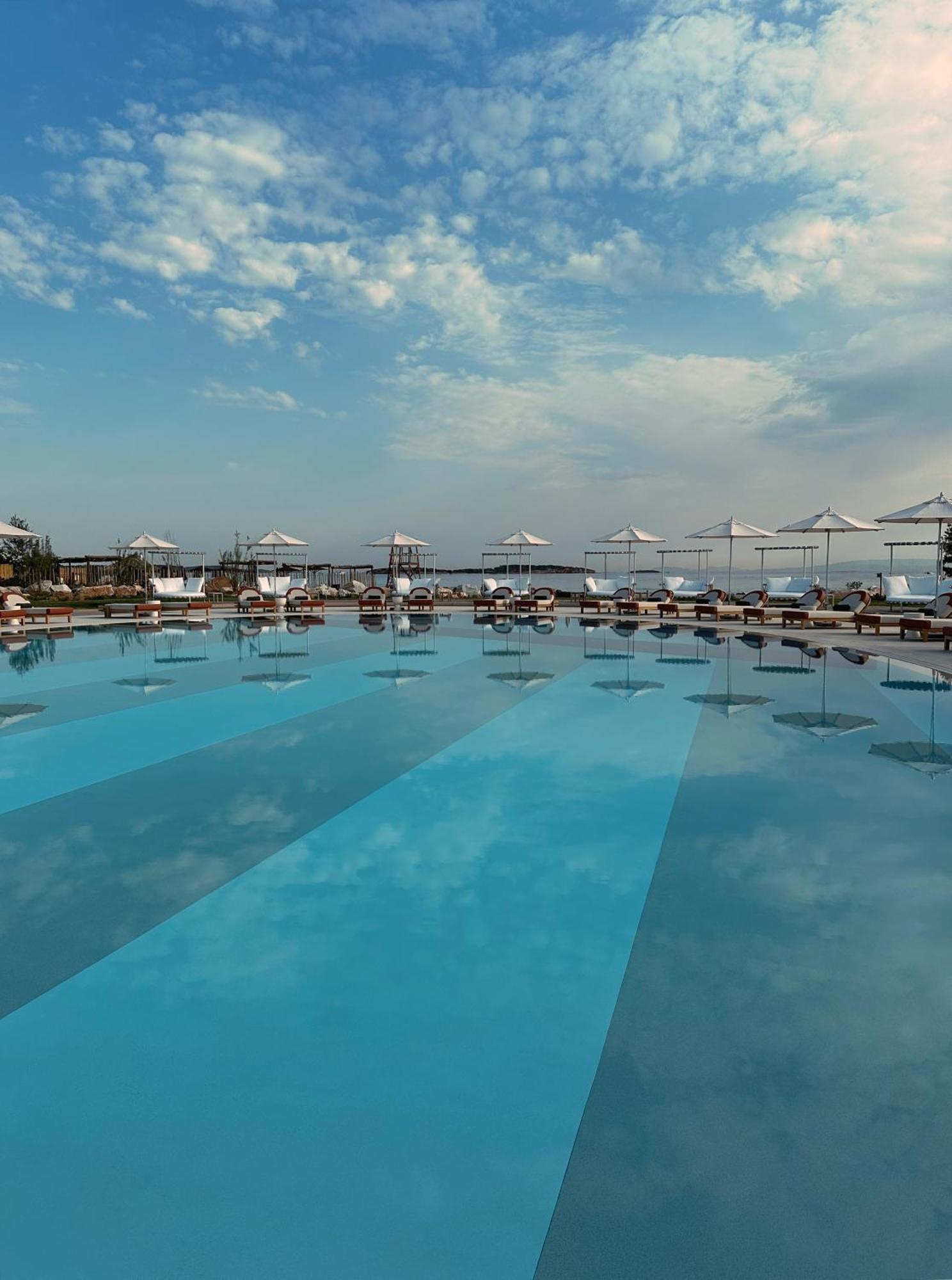 91 Athens Riviera, The Resort Kültér fotó
